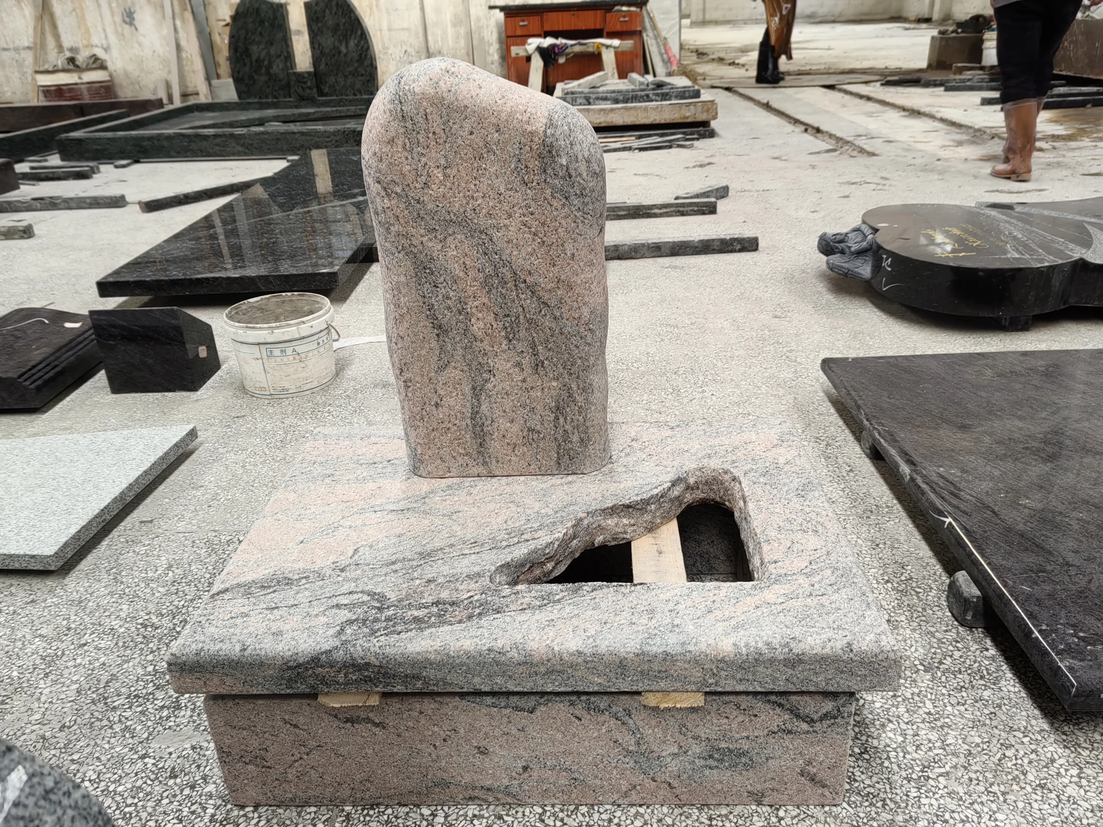 Solid One-Piece Natural Stone