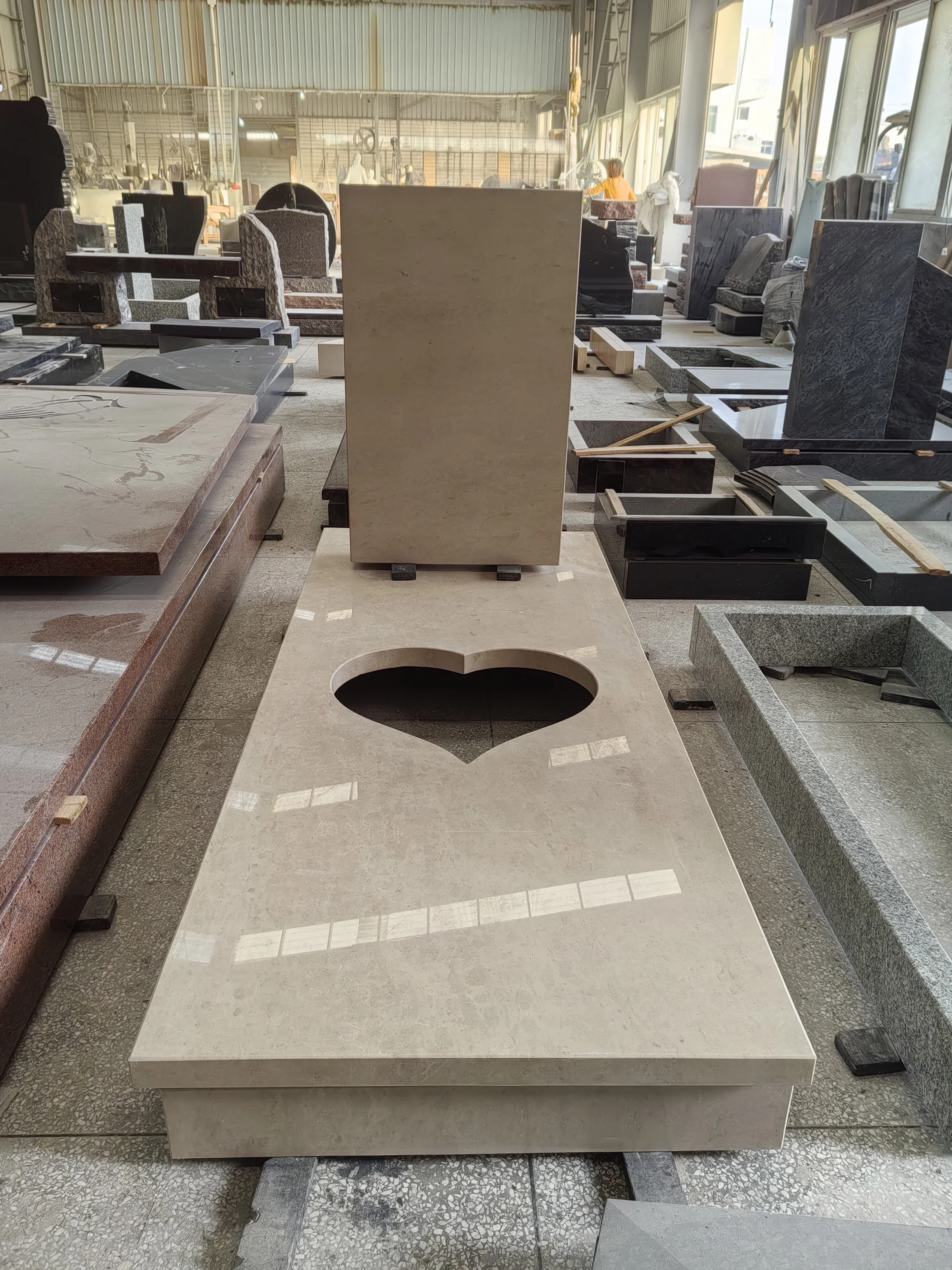 Exquisite Natural Stone Craft, Custom Memorial Headstones Worldwide