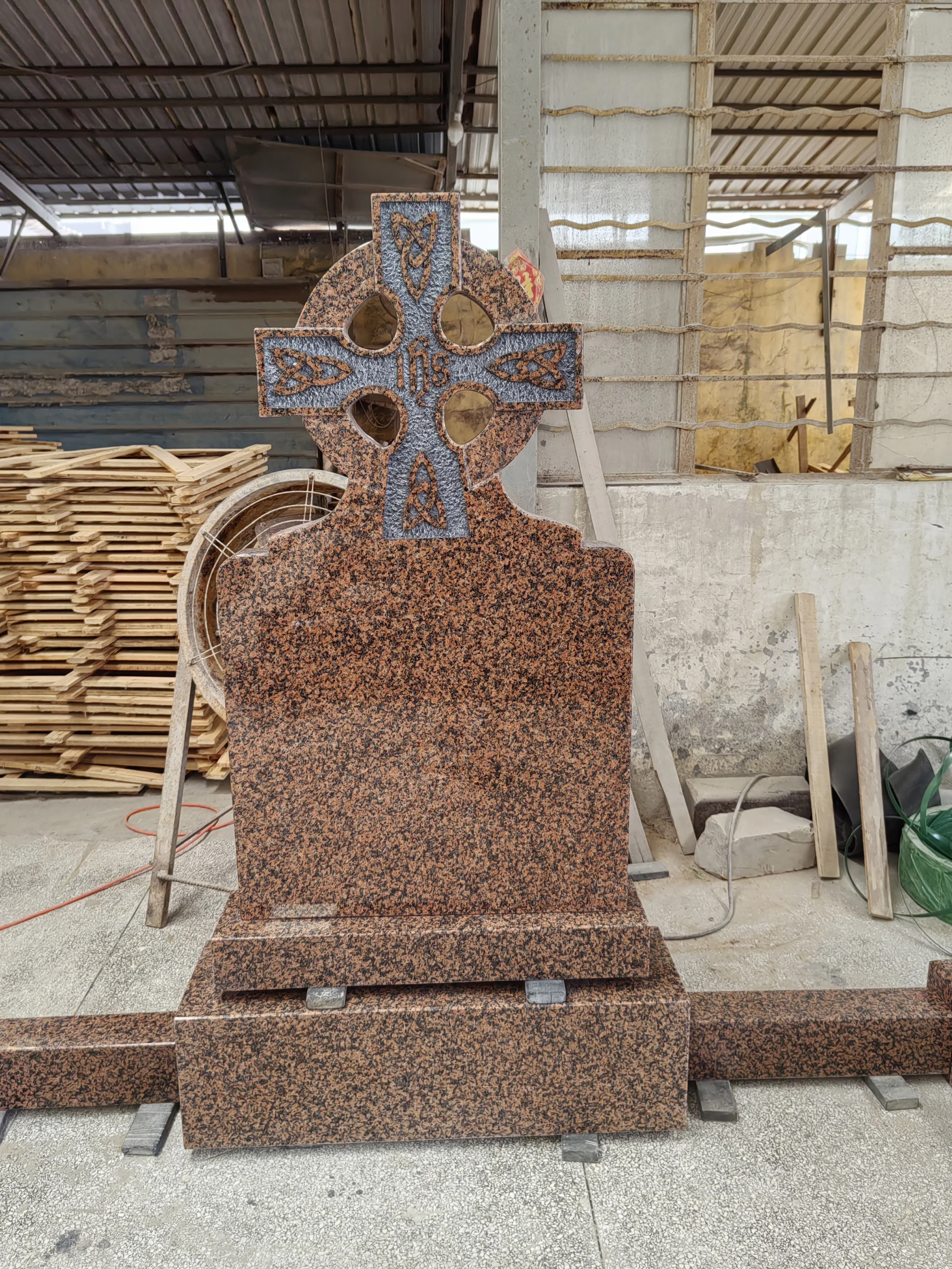 Natural Granite Holy Monuments