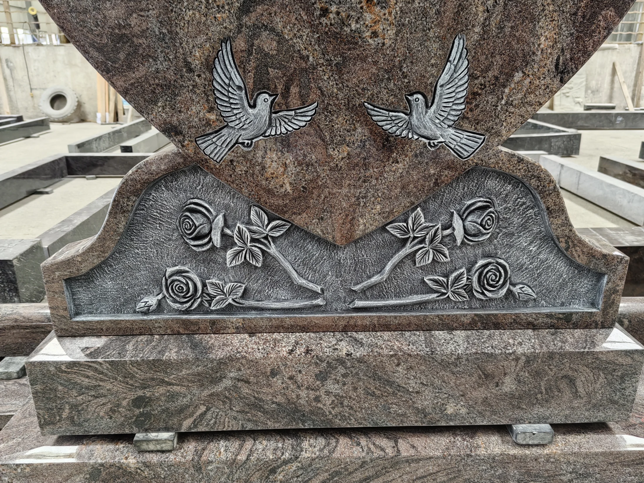 Fine Engraving & Sculpting for Eternal Remembrance