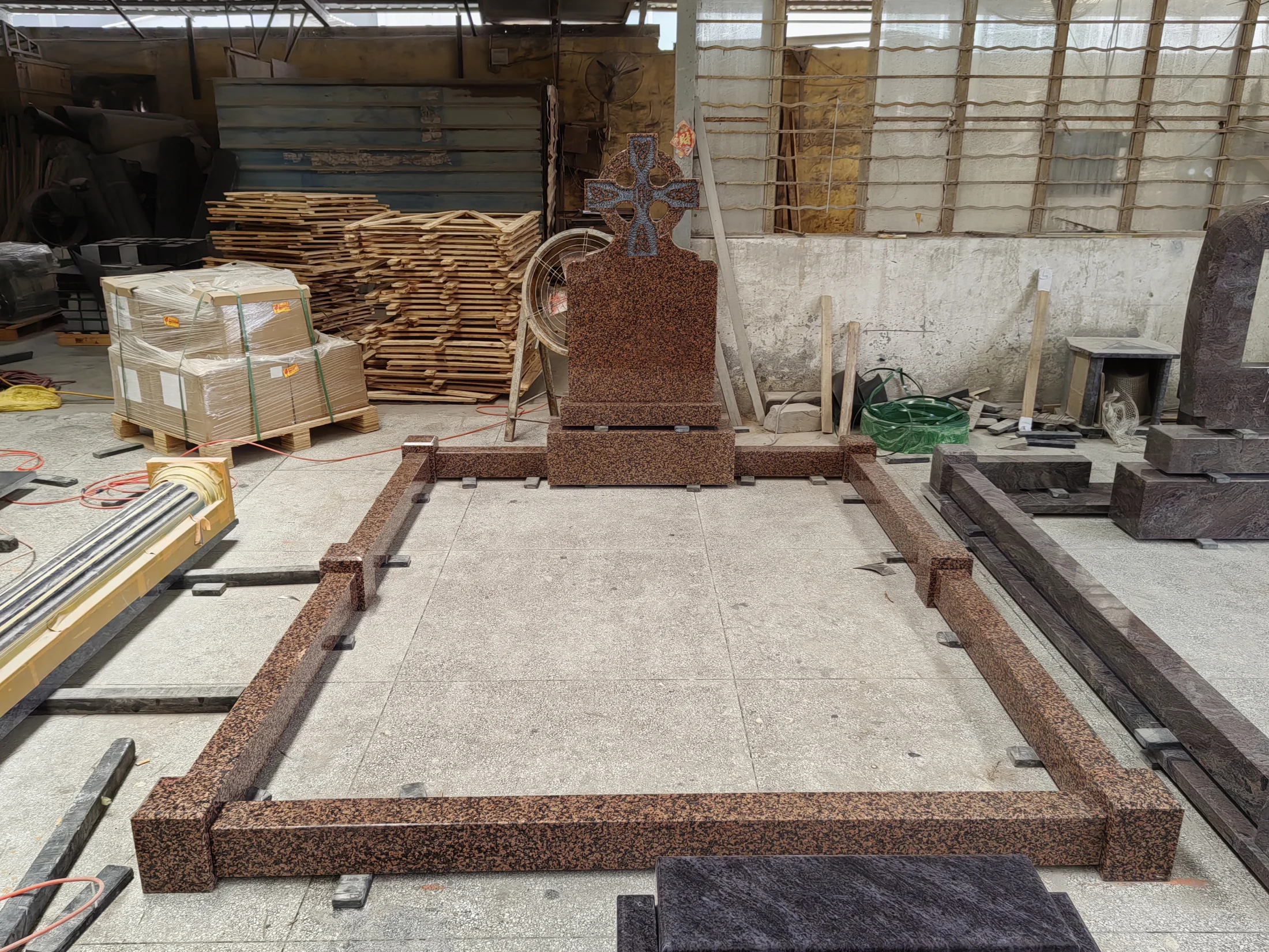 Natural Granite For Timeless Memorials