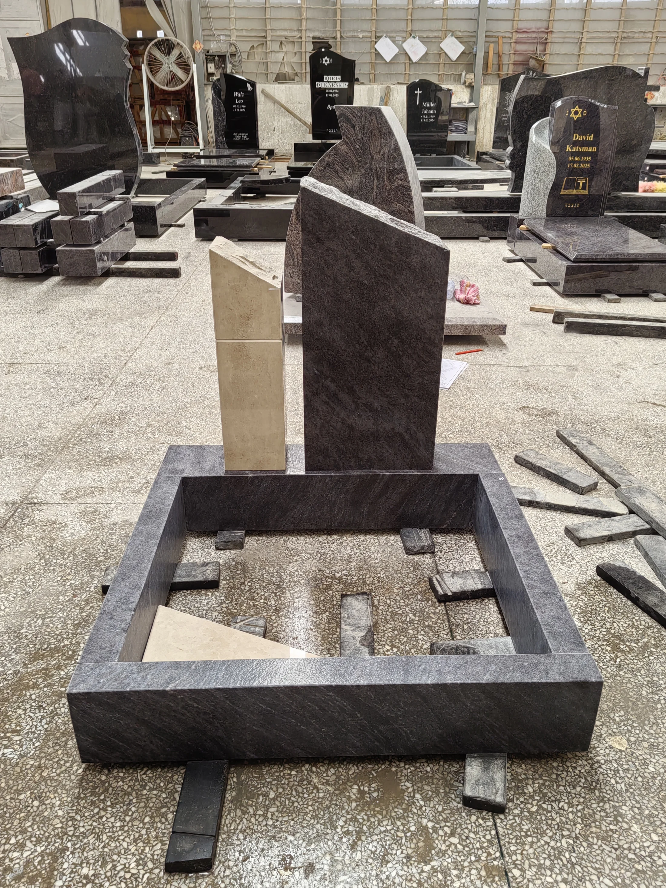 Premium Monument Granite Supply