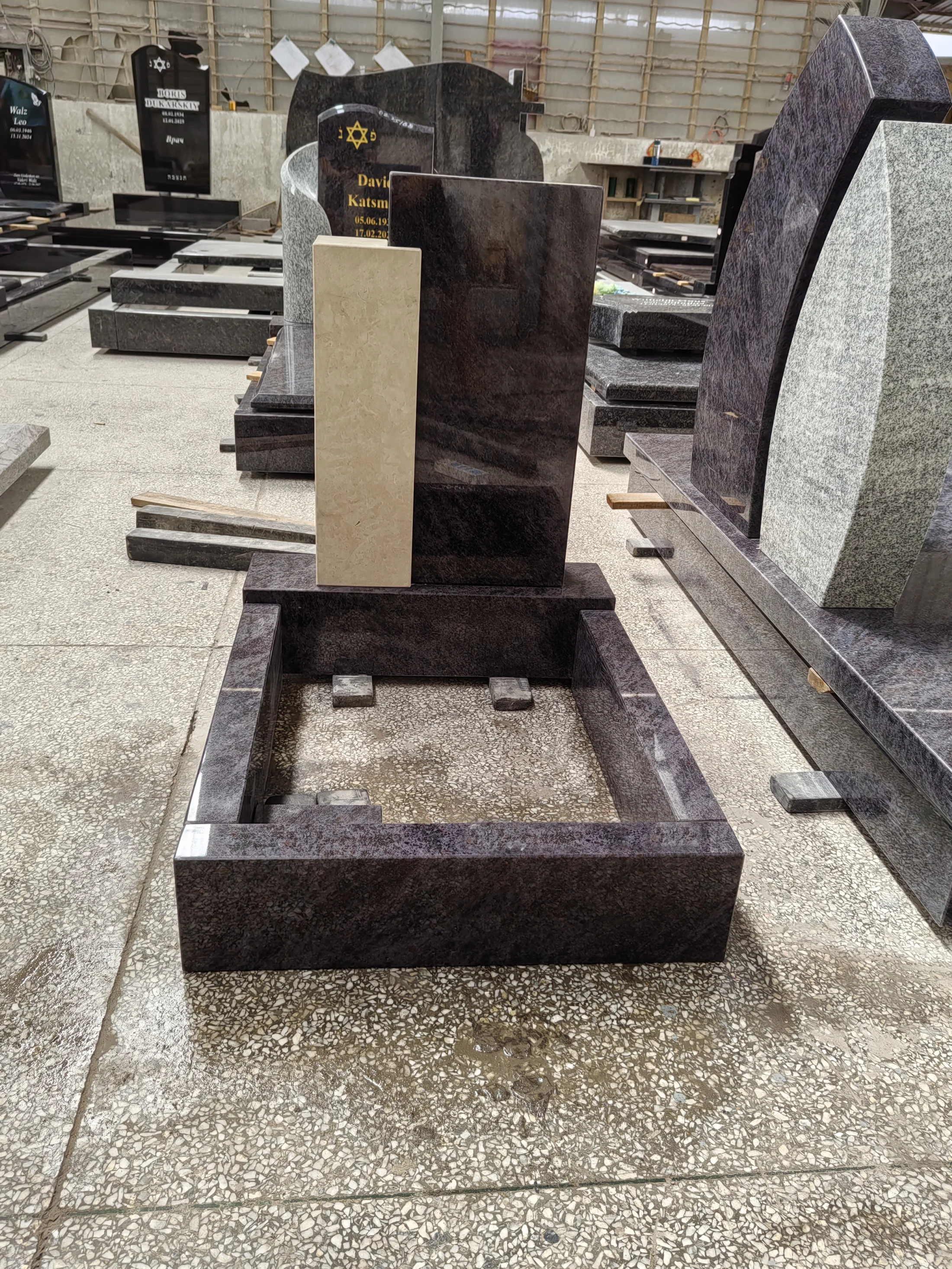 Various Natural Stone for Headstones